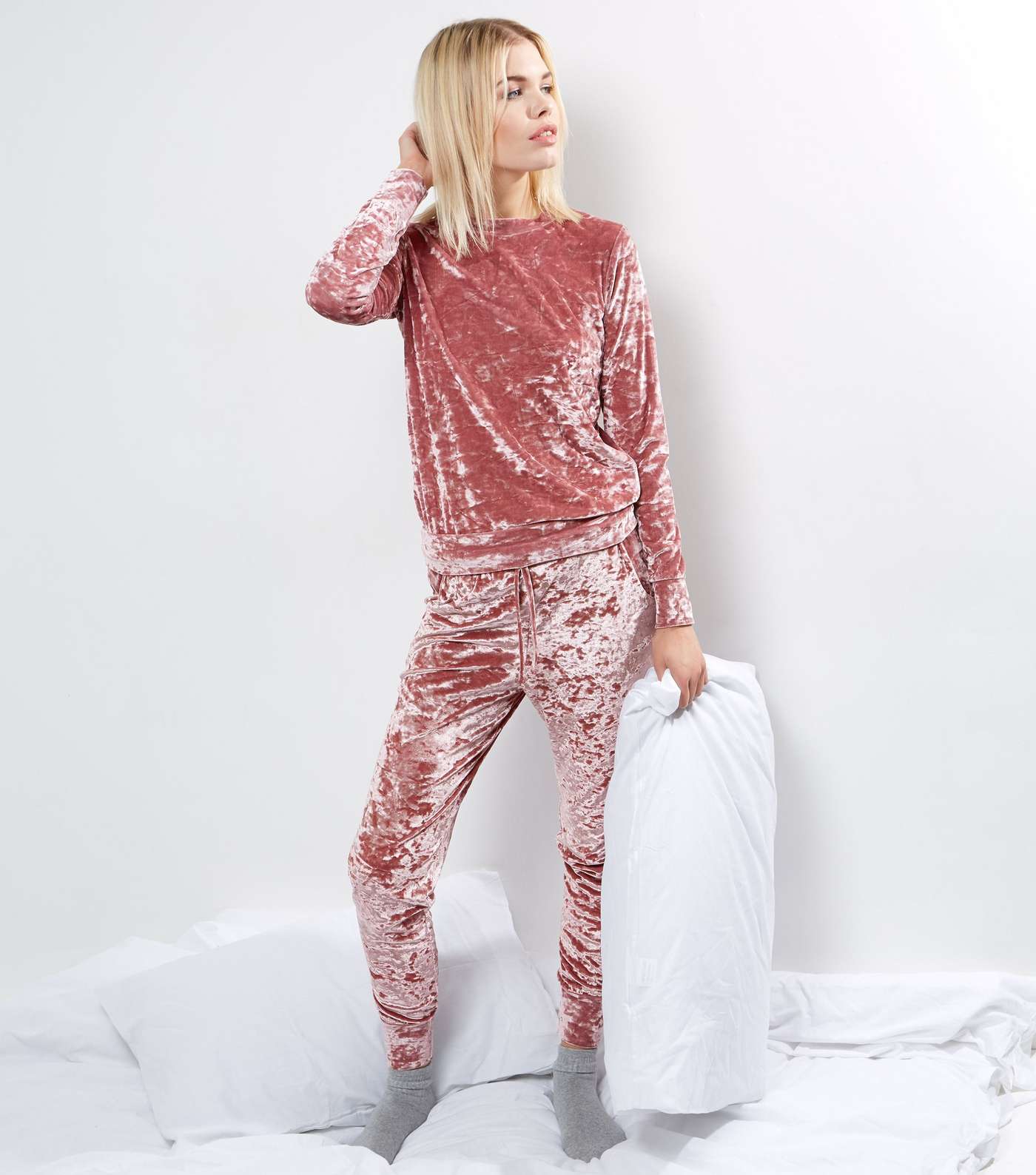 Shell Pink Velvet Long Sleeve Crew Neck Pyjama Top  Image 6