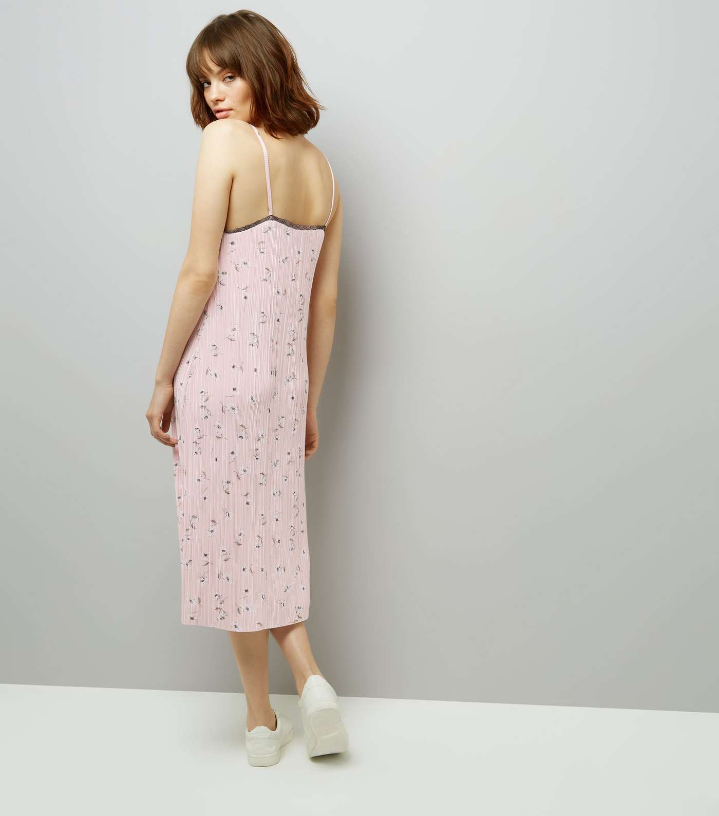 Pink Floral Print Pleated Midi Slip Dress Image 3