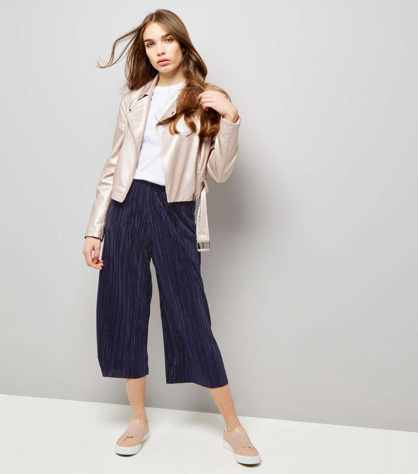 Navy Pleated Culottes Image 2