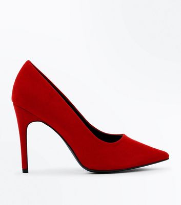 red pointed court shoes