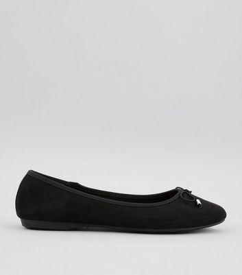 pointed ballerina pumps