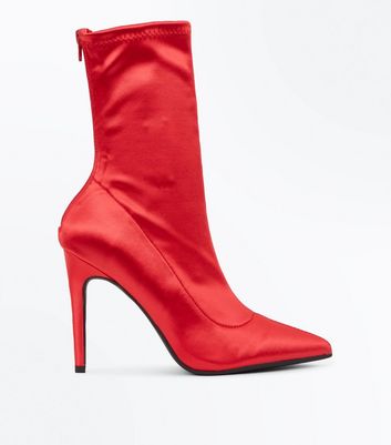bottines chaussettes rouge femme
