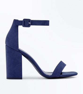 sandales à talon bleu marine