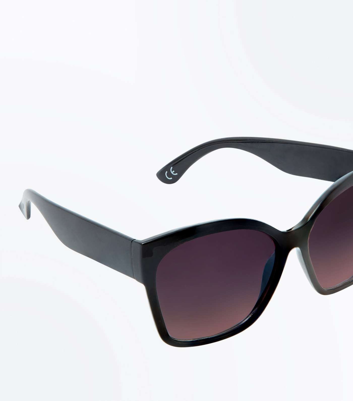 Black Square Oversized Sunglasses Image 4