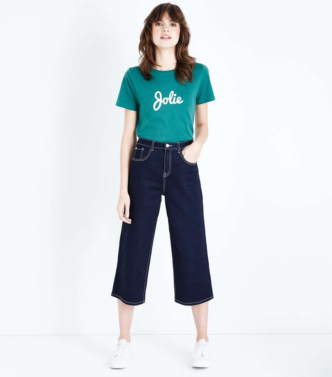 Green Jolie Print T-Shirt Image 2
