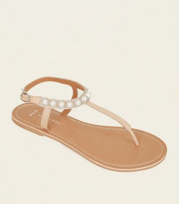 Women's Wide Fit Shoes | Sandals, Boots & Heels | New Look