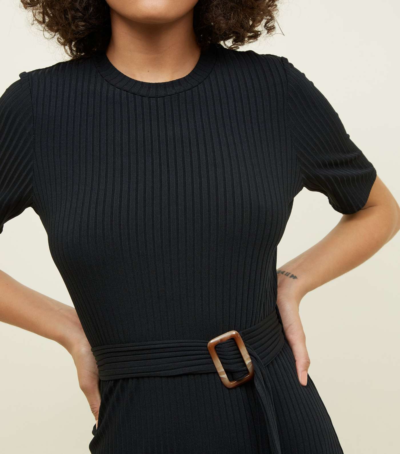 Black Ribbed Belted T-Shirt Midi Dress Image 5