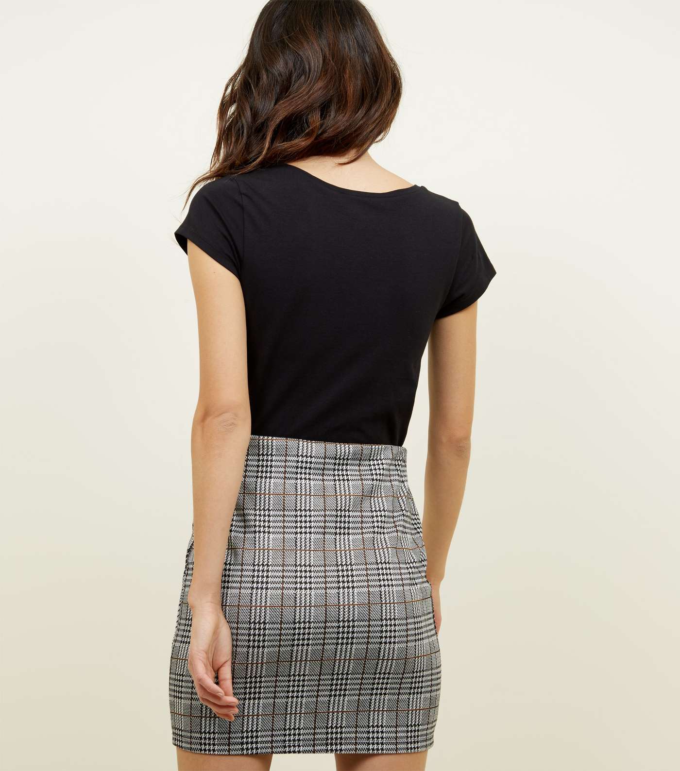 Black Check Tube Skirt Image 3