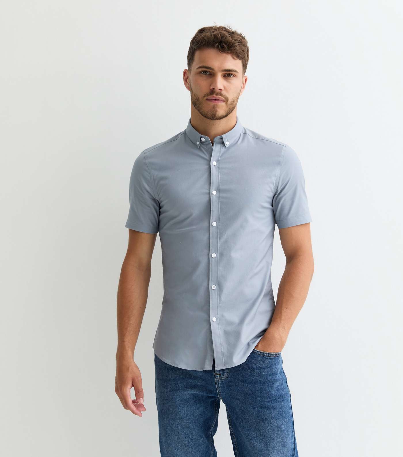 Pale Grey Short Sleeve Muscle Fit Oxford Shirt Image 2
