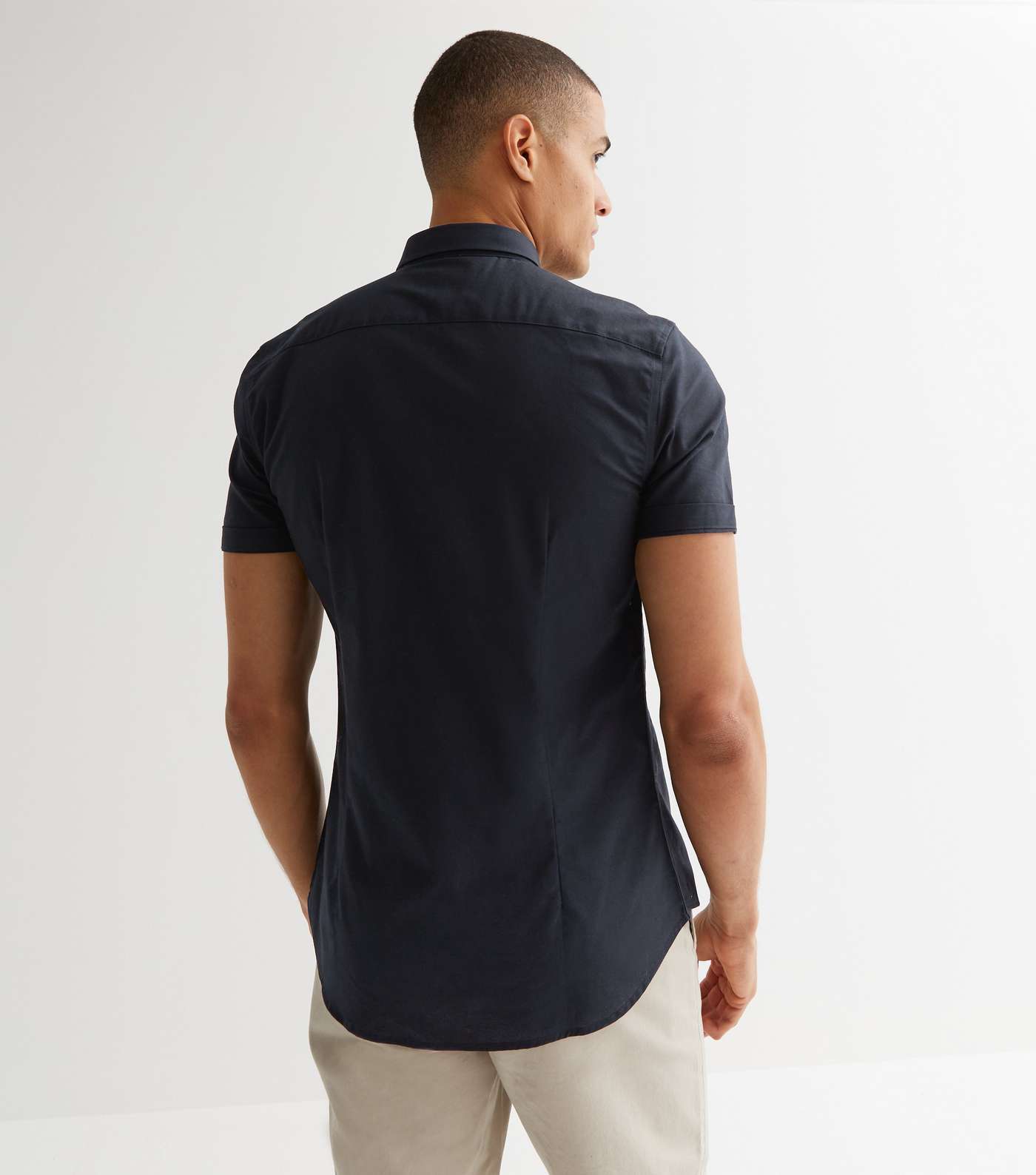 Navy Short Sleeve Muscle Fit Oxford Shirt Image 4