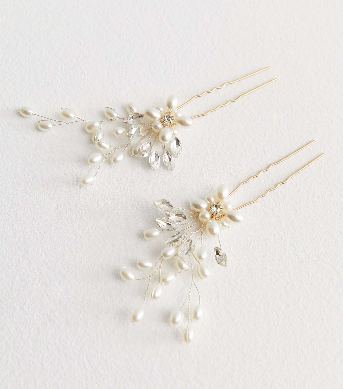 2 Pack Gold Flower Faux Pearl Hair Pins Image 3