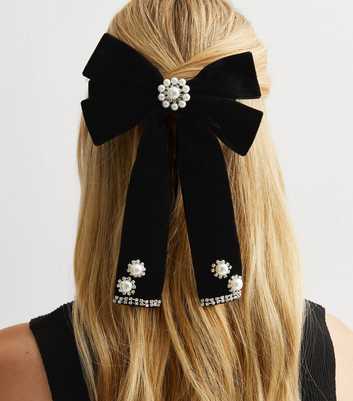 Black Velvet and Faux Pearl Embroidered Bow Hair Slide