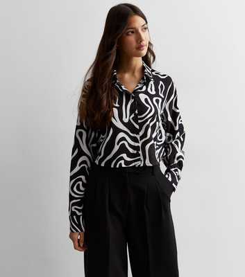 Black Wave Print Long Sleeve Crop Shirt