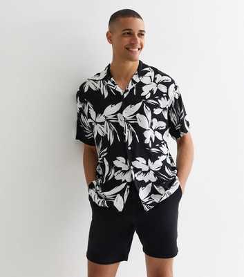 Jack & Jones Black Leaf Print Short Sleeve Resort Shirt