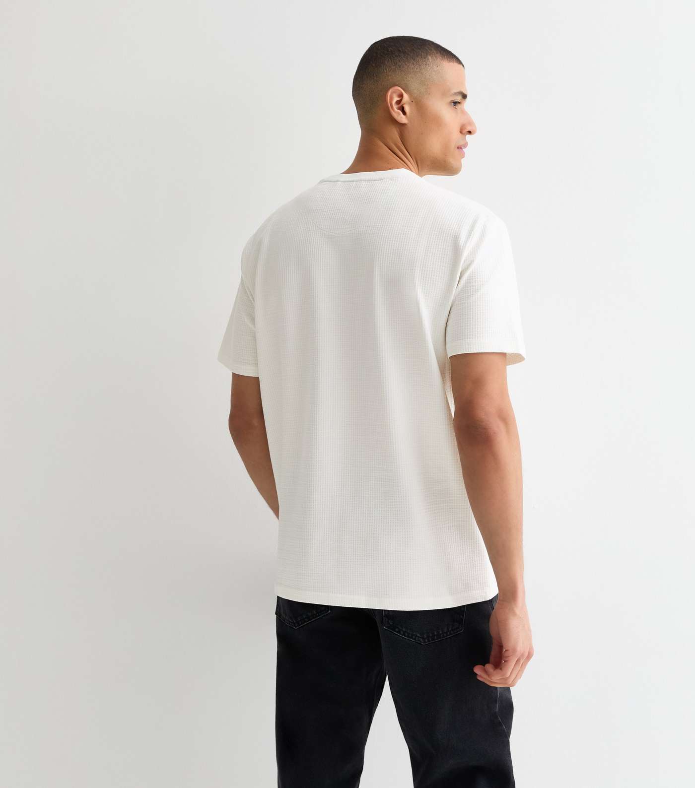 Off White Textured Short Sleeve T-Shirt Image 4