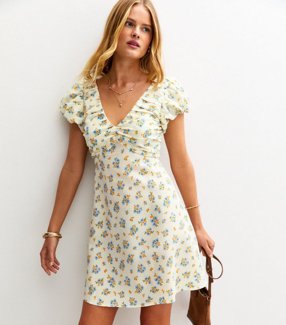 Cream Floral Print Ruched Mini Dress