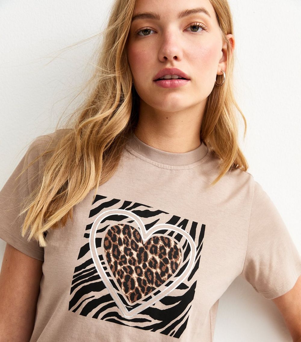 Mink Animal Print Heart Relaxed Fit T