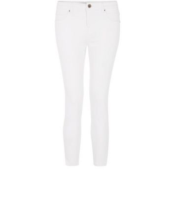 womens white cropped jeans