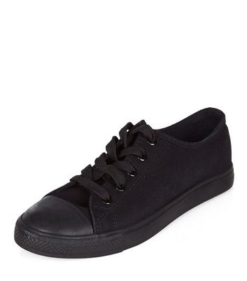 new look black plimsolls