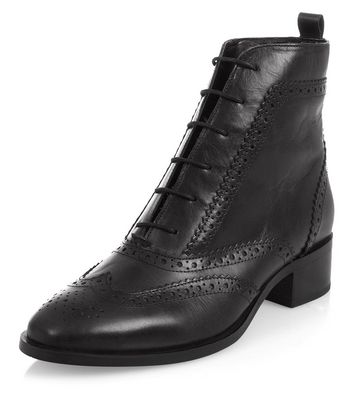 womens black tie up boots
