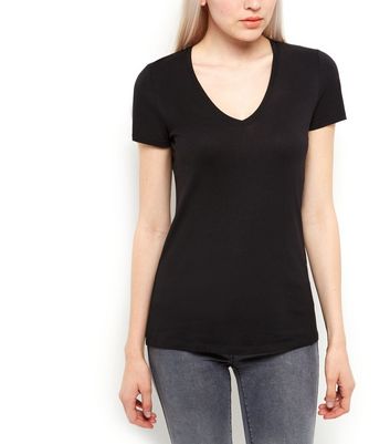 new look v neck t shirt