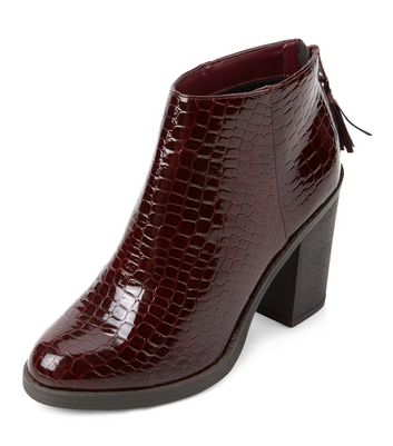 red croc ankle boots