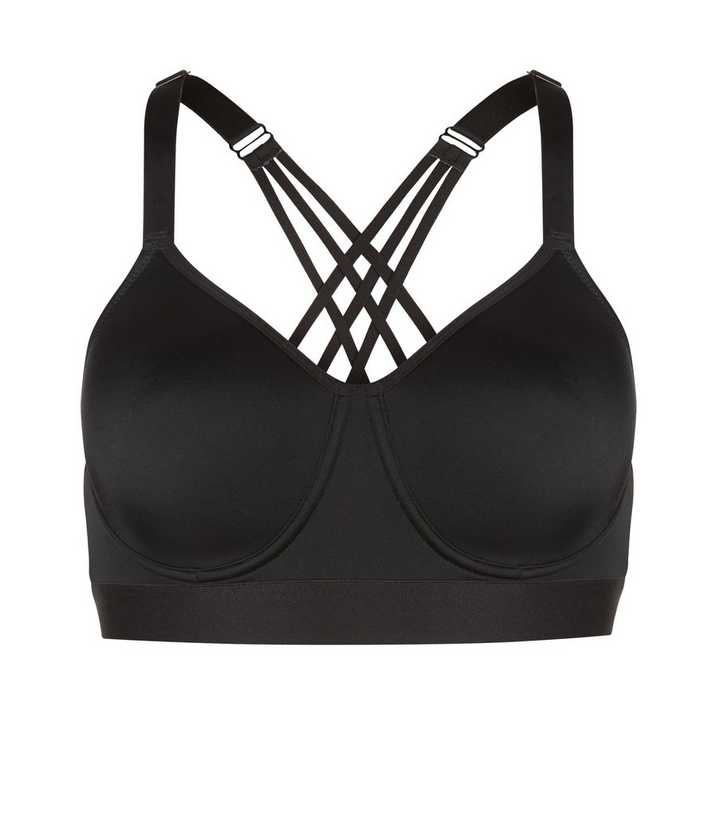 https://media3.newlookassets.com/i/newlook/360806601/womens/clothing/lingerie/black-cross-back-sports-bra.jpg?strip=true&qlt=50&w=720