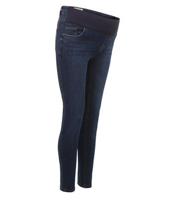 under bump skinny jeans