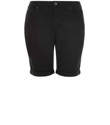 black knee length shorts