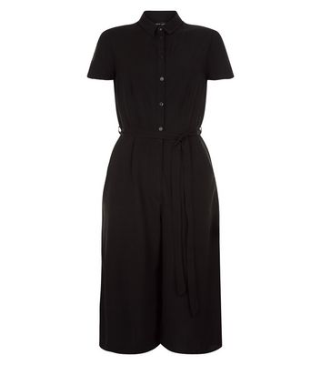 black shirt jumpsuit
