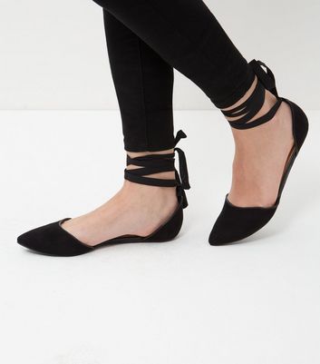 wide fit lace up pumps