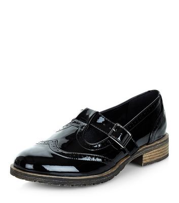cut out brogues