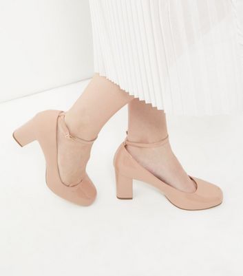nude mary jane shoes