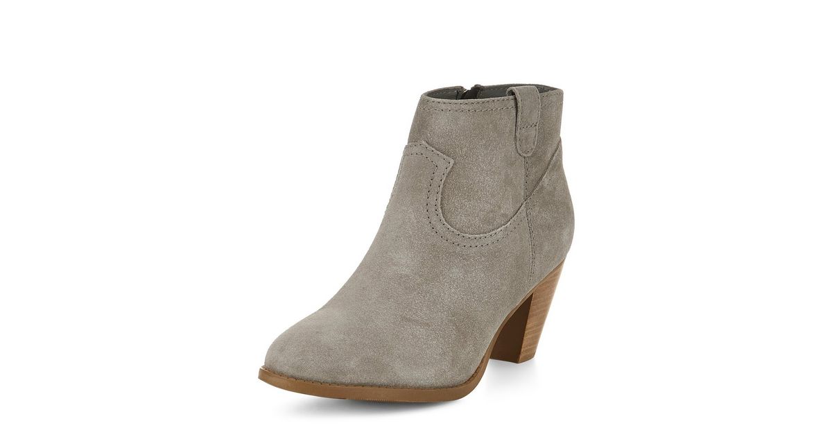 wynd leather western stacked block heel booties