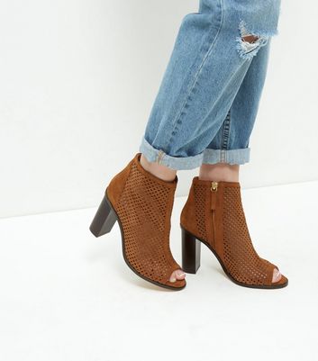 tan open toe boots
