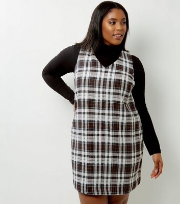 new look curve pinafore dress