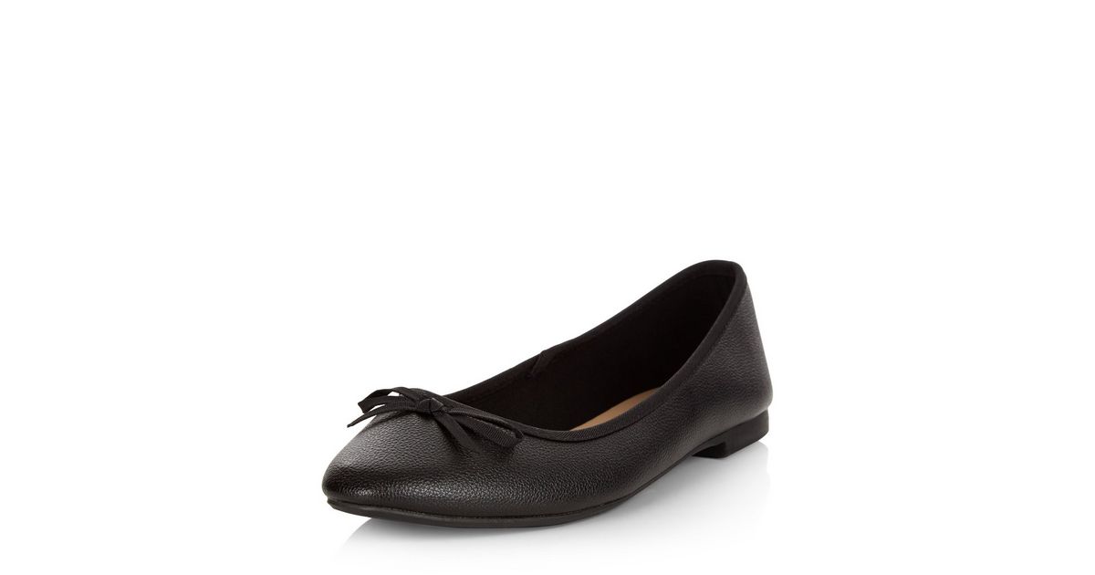 Wide Fit Black Square Toe Ballet Pumps New Look