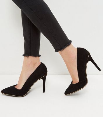 Wide Fit Black Suedette Pointed Court 