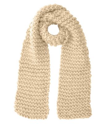 cream knitted scarf