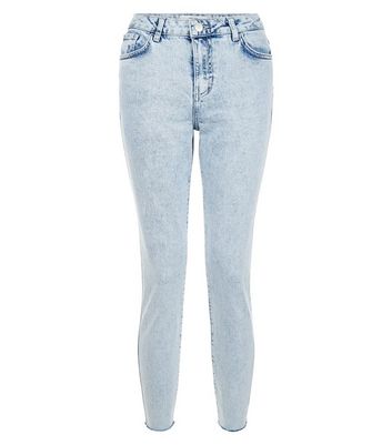 light blue acid wash jeans