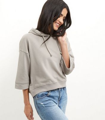 Cropped sleeve hoodie Clearance