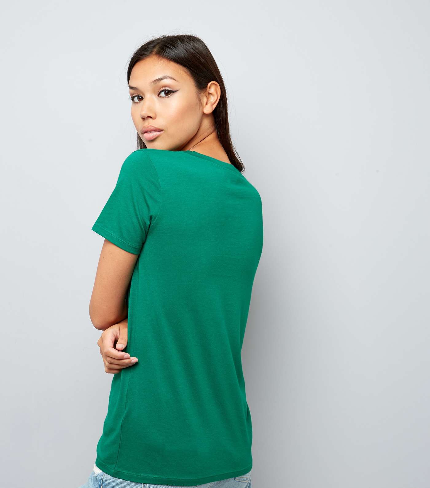 Green Scoop Neck Short Sleeve T-Shirt Image 3