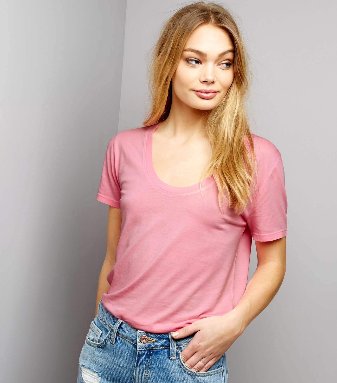 Pink Scoop Neck Short Sleeve T-Shirt 
