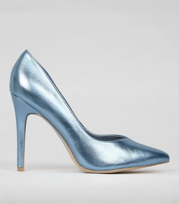 blue court shoes wide fit