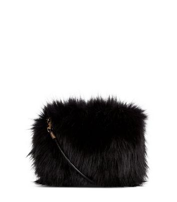 black fur crossbody bag