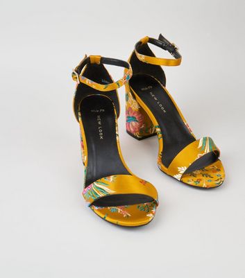 New look hot sale yellow heels