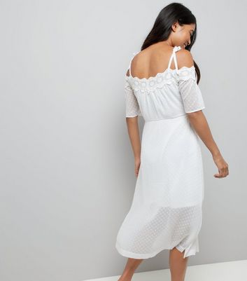 Petite White Cold Shoulder Crochet Dress New Look