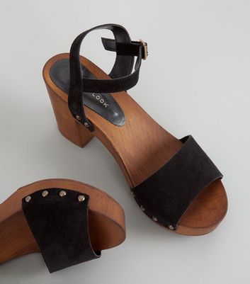 wooden platform shoes clogs