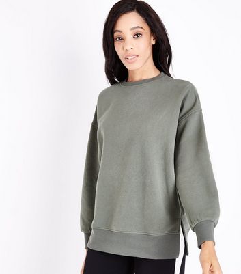 slouchy sweatshirts