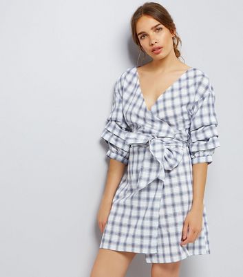 White Check Gathered Sleeve Dress New Look